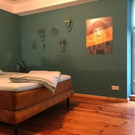Kuenstlerapartment * Potsdam